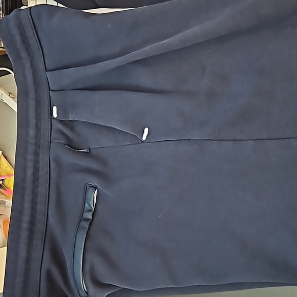 Armani Exchange navy drawstring logo joggers, size medium - Picture 15 of 16